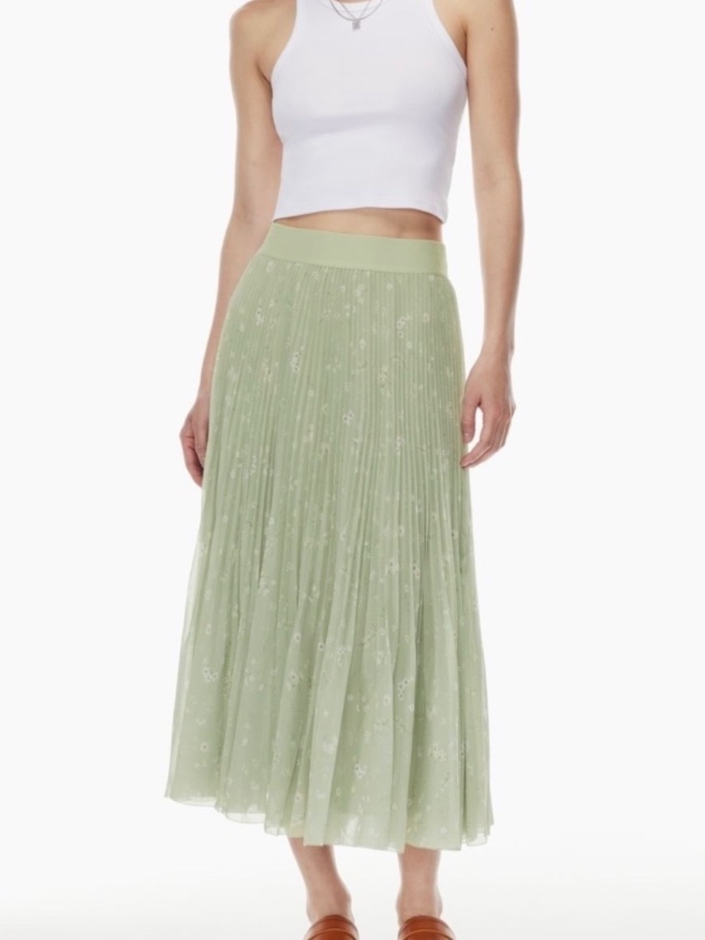 EUC ARITZIA x WILFRED - Sage Green Floral Pleated Twirl Skirt, M